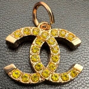 Beautiful Chanel Gold Zipper Pull with Yellow Accents!